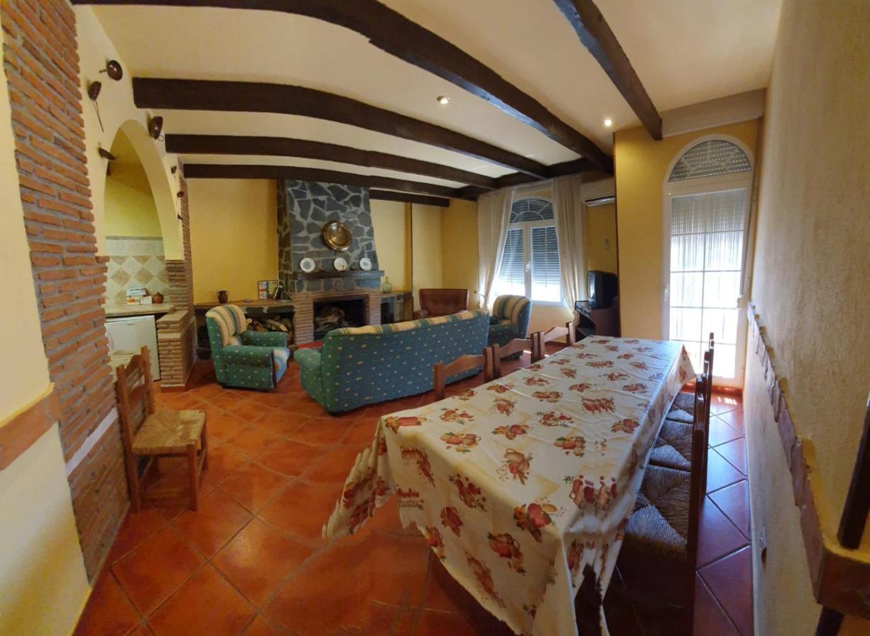 Monte Rosado Viviendas Vacacionales La Peza Zewnętrze zdjęcie